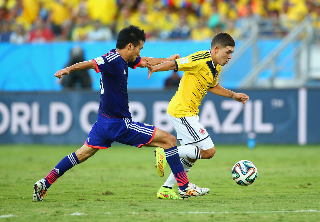 欧冠半场：马杜埃凯破门，因卡皮耶中柱，阿森纳1-0布鲁日