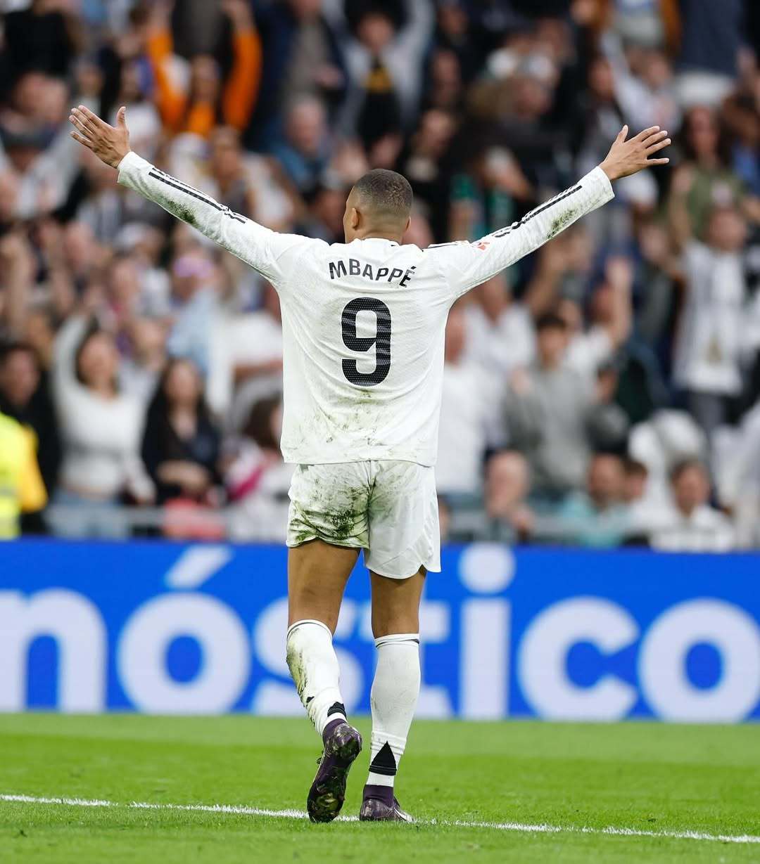 中国男篮新阵容首次亮相