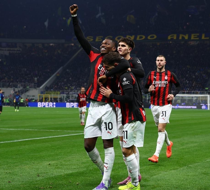 鲁媒：山东泰山队将于明年1月7日赴海口冬训，由韩鹏带队