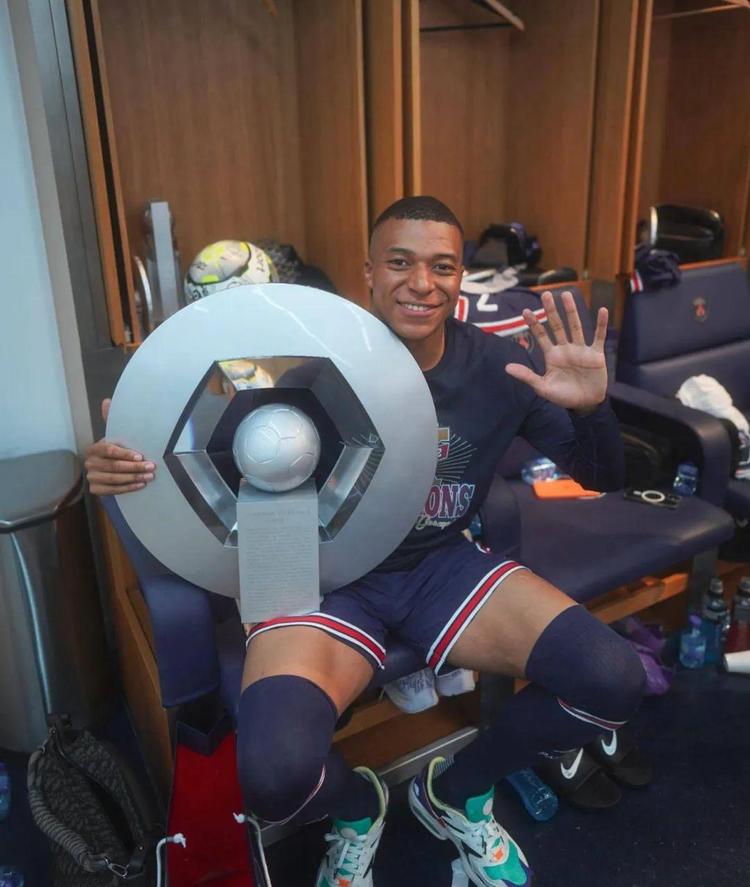 沃尔特马德：回到德国比赛真的很兴奋，已在纽卡证明自己价值