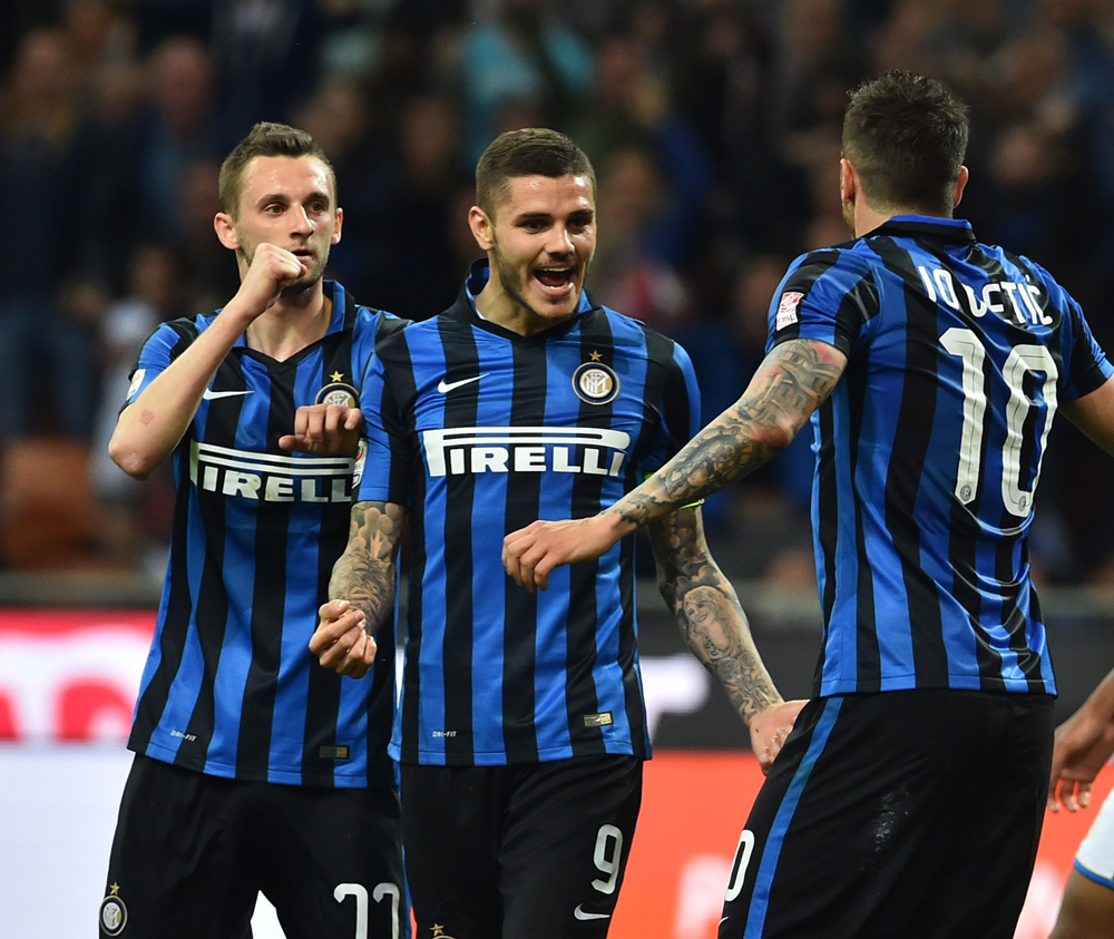 李冰冰再刷新疆雪场 你准备好冲同款雪道了吗