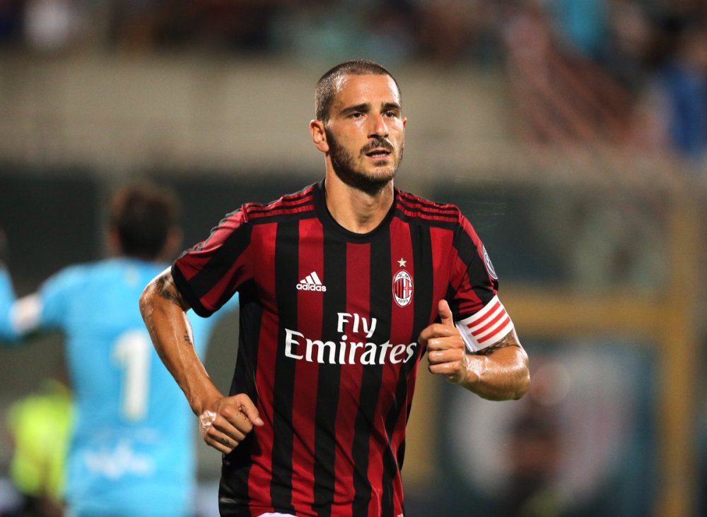 19岁22天，莱比锡边锋迪奥曼德成为德甲历史第二年轻戴帽球员