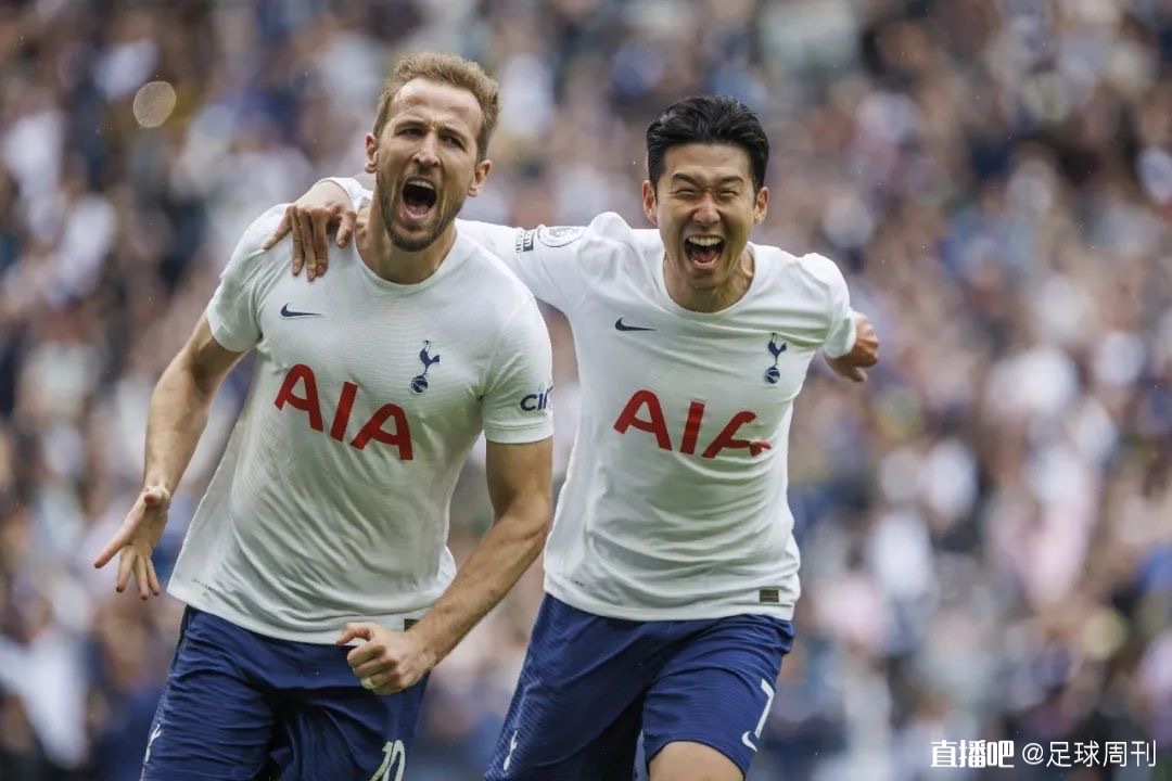 齐达内分享与樊振东切磋的照片：这年轻人球打得着实可以！