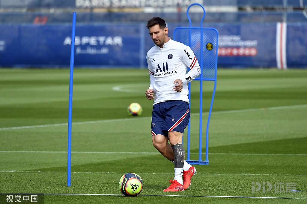 三分像打开外挂一样